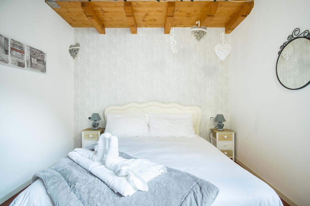 Soleluna Apartments - By Relais Di Giada Lake Como Exterior photo