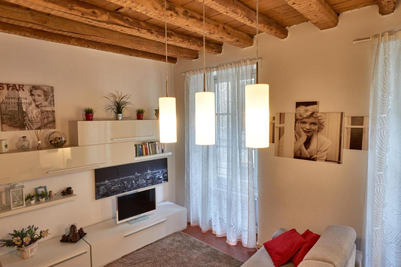 Soleluna Apartments - By Relais Di Giada Lake Como Exterior photo